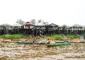 Foto: Women of the Tribe and Search of Freshwater Dolphins in Borneo